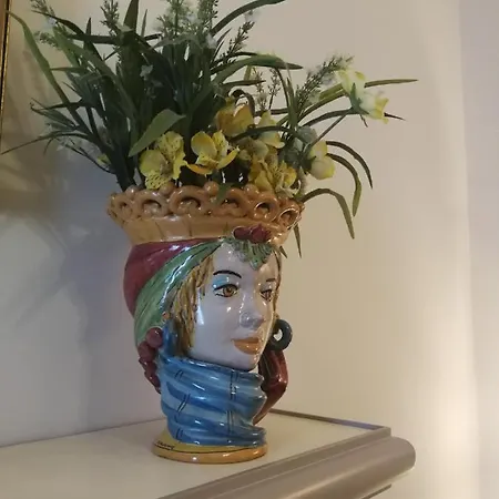 Chiarenza فندق مبيت وإفطار