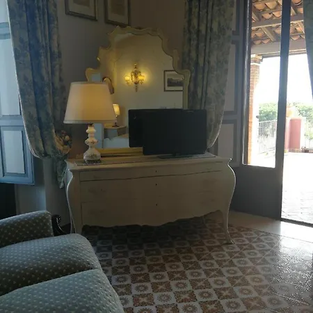 奇阿瑞扎麦森迪霍特斯别墅酒店 贾迪尼-纳克索斯