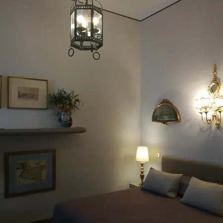 奇阿瑞扎麦森迪霍特斯别墅酒店 4*