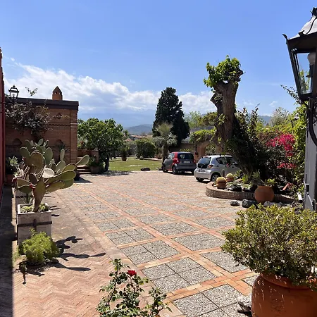 Chiarenza Giardini-Naxos