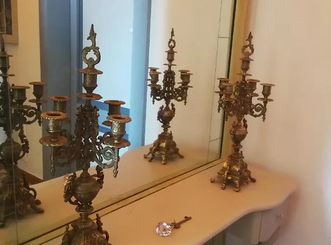 Chiarenza לינה וארוחת בוקר 4*